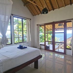 One-Bedroom Bungalow Sea View